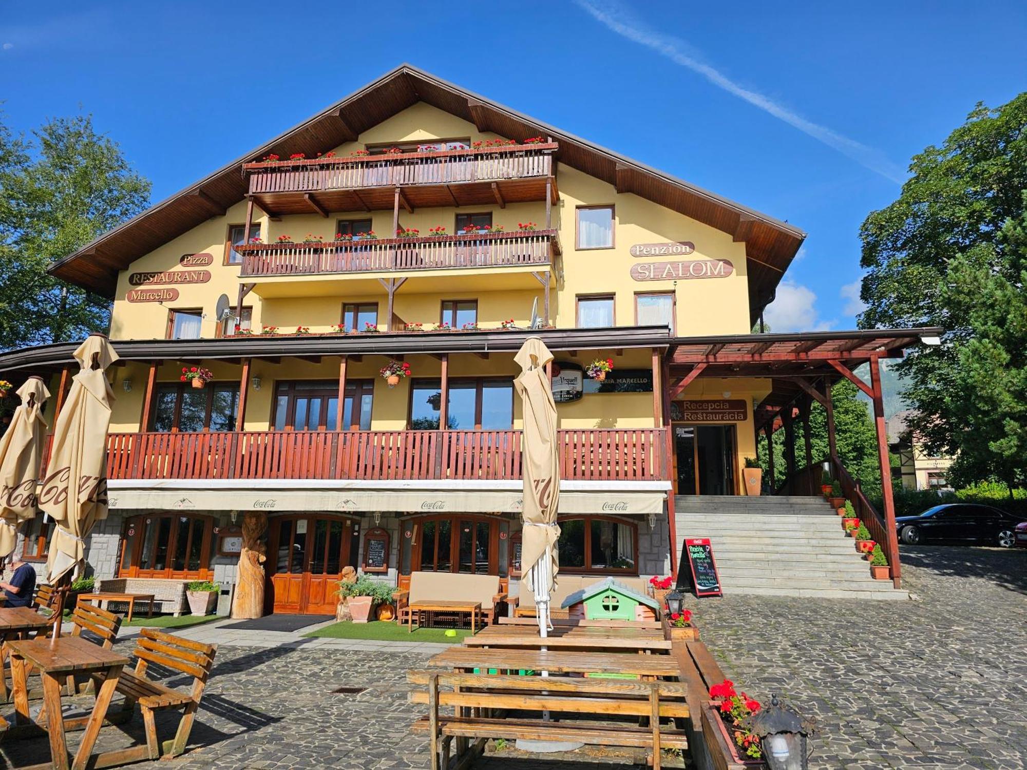 Penzion Slalom Tatranska Lomnica Exterior photo